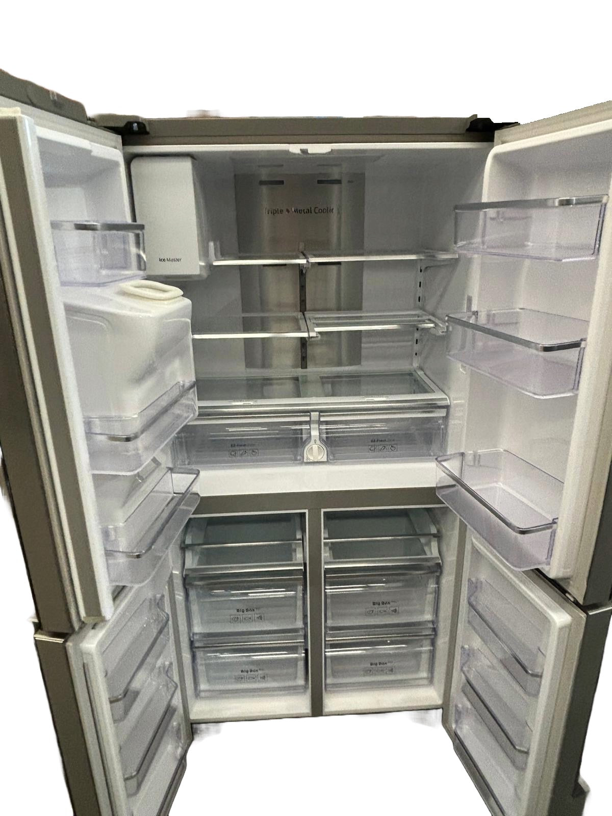 Samsung 719L French door Silver stainless steel refrigerator - Seconds