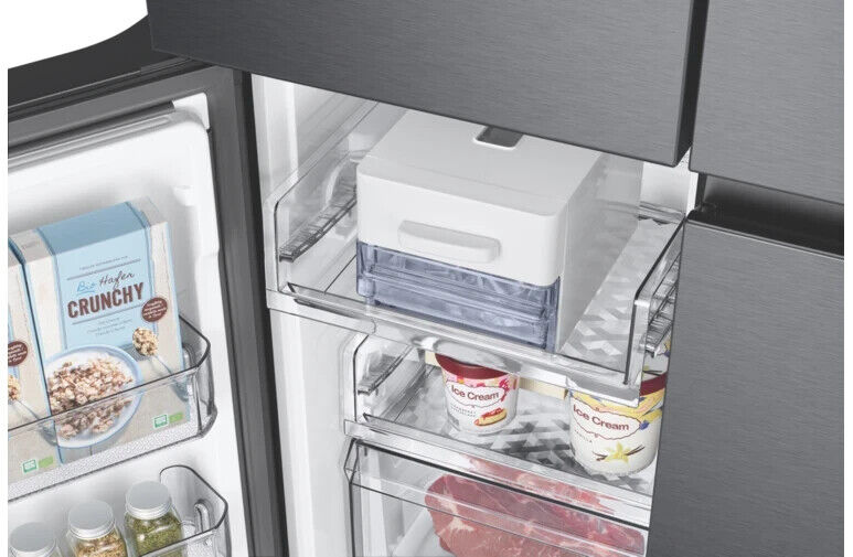 Samsung SRF7100B 649L French Door Fridge Black